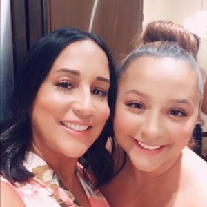 Meet your Posher, Elina